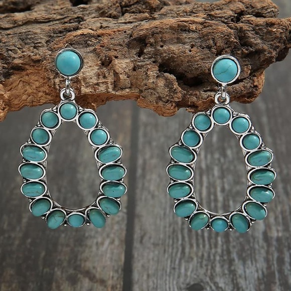 Turquoise Stone Oval Drop Earrings - Picture 4 of 8